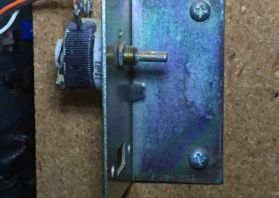 Atari rheostat shaft